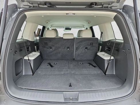 Used 2025 Hyundai Santa Fe SEL AWD/4WD image 6