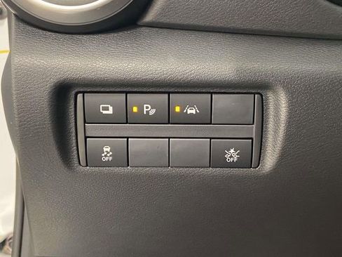 New 2025 Nissan Versa S w/ Trunk Package image 18