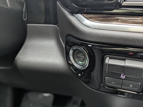 New 2026 GMC Sierra 1500 Elevation w/ Elevation Premium Package image 23