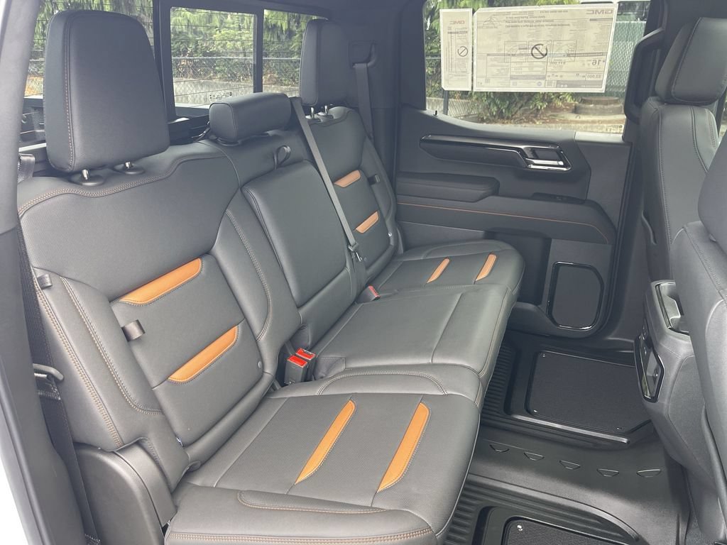 New 2026 GMC Sierra 1500 AT4 w/ AT4 Premium Package AWD/4WD image 28