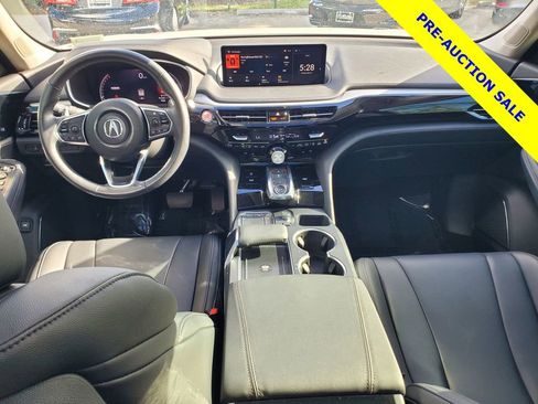 Certified 2024 Acura MDX FWD image 10