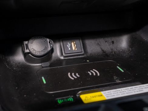 Certified 2024 Toyota RAV4 XLE image 17