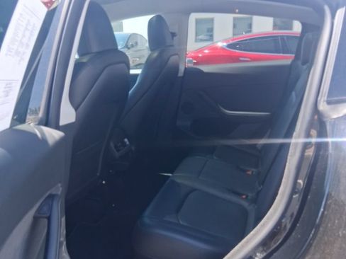 Used 2023 Tesla Model Y Long Range AWD/4WD image 10