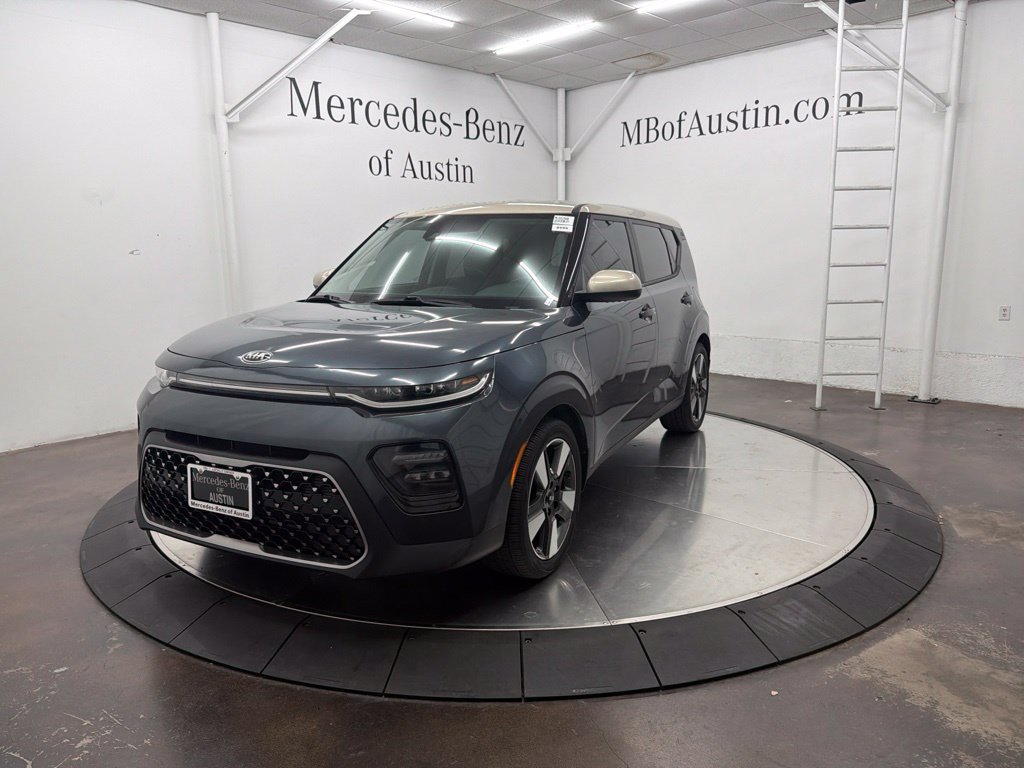 Used 2020 Kia Soul EX w/ Option Group 015 FWD image 2