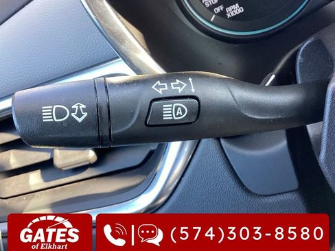 Used 2024 Chevrolet Equinox LT image 28