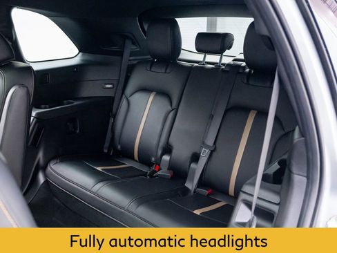 Used 2025 MAZDA CX-90 3.3 Turbo w/ Premium Plus Pkg AWD/4WD image 19