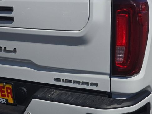 Used 2023 GMC Sierra 3500 Denali w/ Denali Ultimate Package AWD/4WD image 26