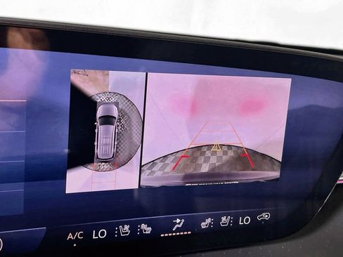 New 2026 Buick Enclave Avenir w/ Super Cruise Package AWD/4WD image 11