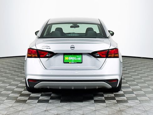 Used 2022 Nissan Altima 2.5 S FWD image 7
