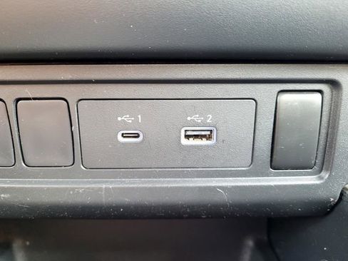 Used 2022 Nissan Frontier S image 18