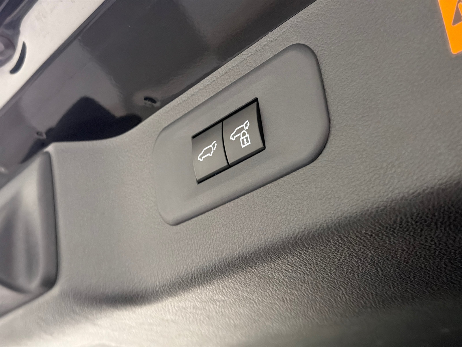 Used 2025 Lexus TX 350 AWD w/ Technology Package image 9