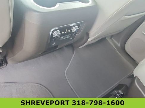 Certified 2023 GMC Yukon XL SLT w/ SLT Premium Package RWD image 22