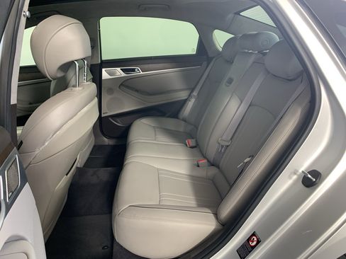 Used 2019 Genesis G80 5.0 Ultimate RWD image 32