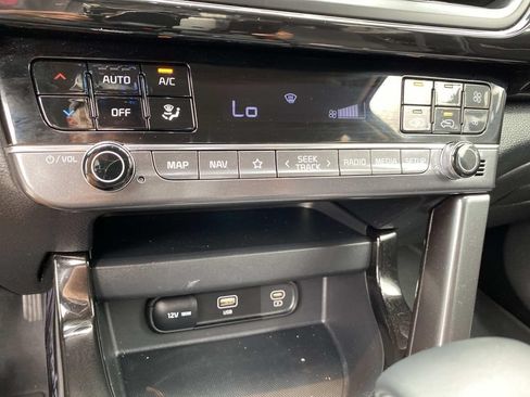 Used 2024 Kia Seltos S AWD/4WD image 13