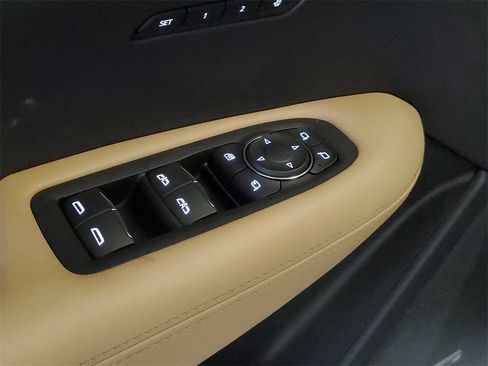 New 2025 Cadillac XT6 Premium Luxury w/ Platinum Package image 16