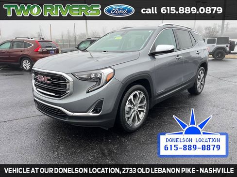 Used 2020 GMC Terrain SLT w/ Preferred Package image 4