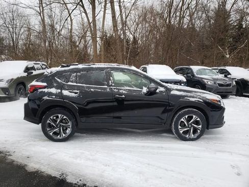 Used 2024 Subaru Crosstrek 2.0i Premium image 2