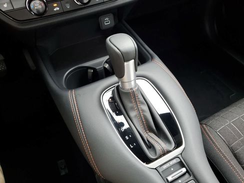 Certified 2024 Honda HR-V Sport image 8