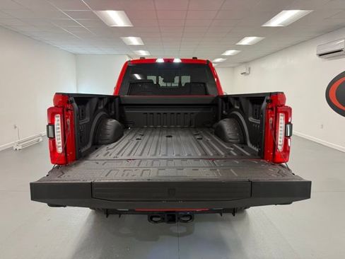 New 2026 Ford F250 Lariat w/ Lariat Premium Package image 8