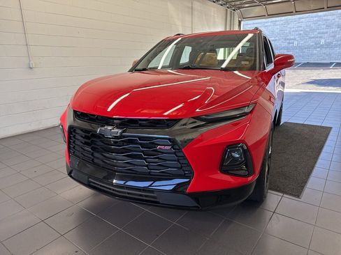 Used 2021 Chevrolet Blazer RS w/ Enhanced Convenience Package image 3