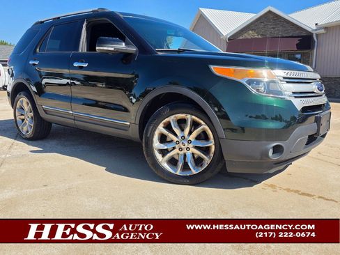 Used 2013 Ford Explorer XLT image 1