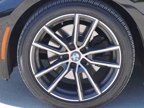 Used 2021 BMW 330i Sedan RWD image 4