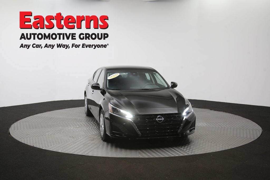 Used 2023 Nissan Altima 2.5 S FWD image 52
