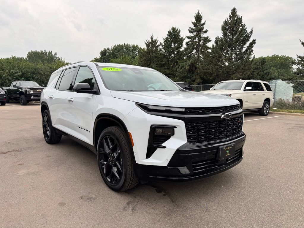 Used 2026 Chevrolet Traverse RS w/ LPO, Floor Liner Package AWD/4WD image 6