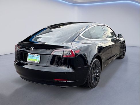 Used 2018 Tesla Model 3 Mid Range image 6