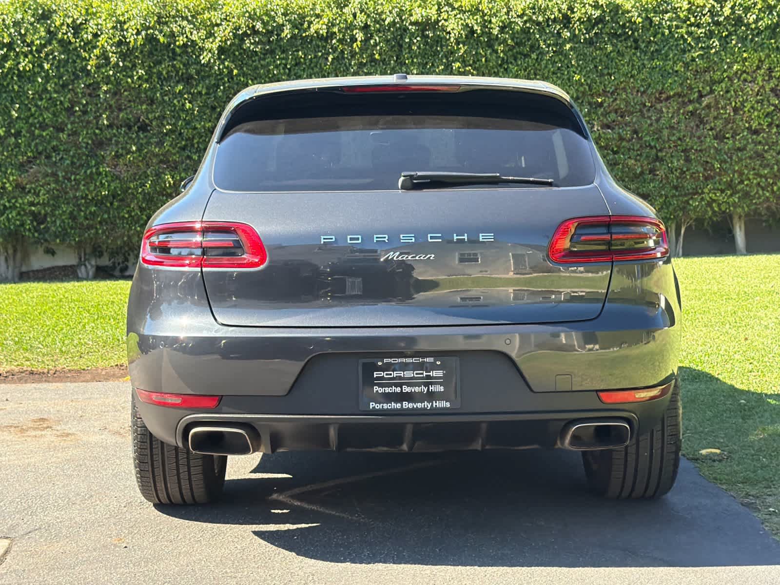 Used 2018 Porsche Macan AWD/4WD image 7