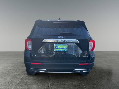 Used 2023 Ford Explorer XLT w/ Equipment Group 202A image 6