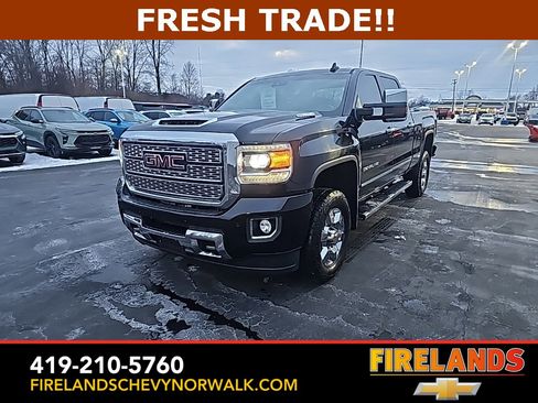 Used 2018 GMC Sierra 3500 Denali w/ Duramax Plus Package image 1
