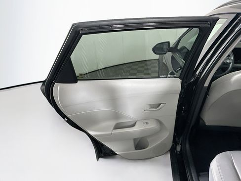Used 2025 Hyundai Kona SEL FWD image 26