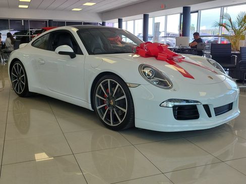 Used 2013 Porsche 911 Carrera S RWD image 3