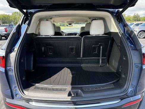 Certified 2024 Buick Enclave Essence w/ LPO, Floor Liner Package AWD/4WD image 23