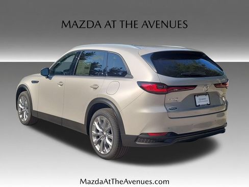 New 2026 MAZDA CX-90 3.3 Turbo w/ Preferred Package AWD/4WD image 5