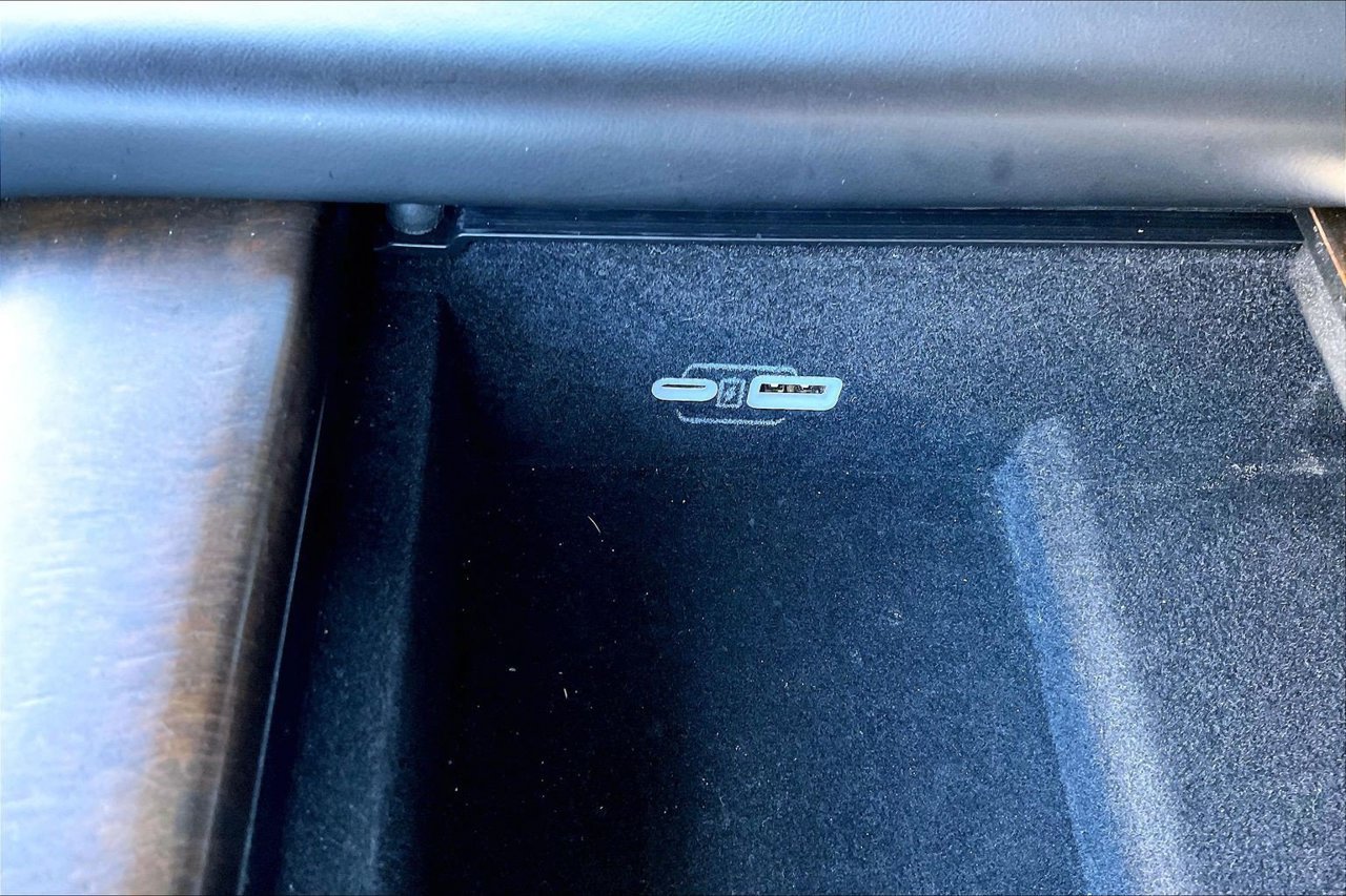 Certified 2024 Jeep Grand Wagoneer L 4WD image 18