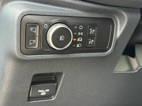 New 2025 Ford Bronco Badlands image 16