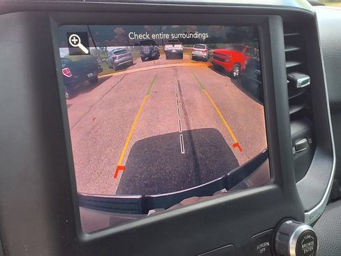 Used 2019 RAM 1500 Big Horn AWD/4WD image 23