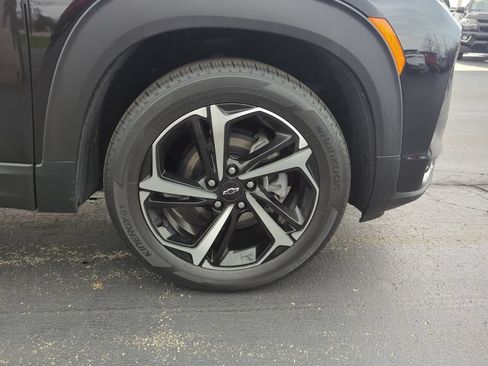 Certified 2023 Chevrolet TrailBlazer RS w/ Convenience Package FWD image 12