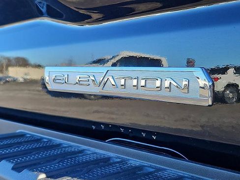 New 2026 GMC Sierra 1500 Elevation image 21