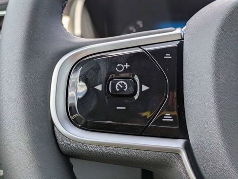 New 2026 Volvo XC90 B6 Plus w/ Protection Package Premier AWD/4WD image 36