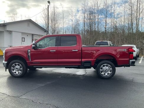 New 2026 Ford F250 Lariat w/ Chrome Package image 8