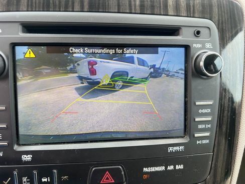 Used 2014 Chevrolet Traverse LT FWD image 47