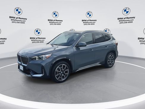 Used 2026 BMW X1 xDrive28i w/ Technology Package AWD/4WD image 4