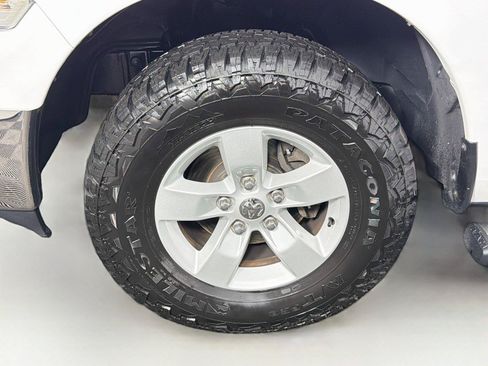 Used 2016 RAM 1500 Classic SLT AWD/4WD image 31