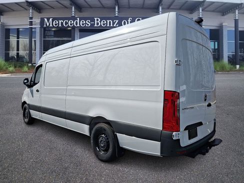 New 2025 Mercedes-Benz Sprinter 2500 image 4