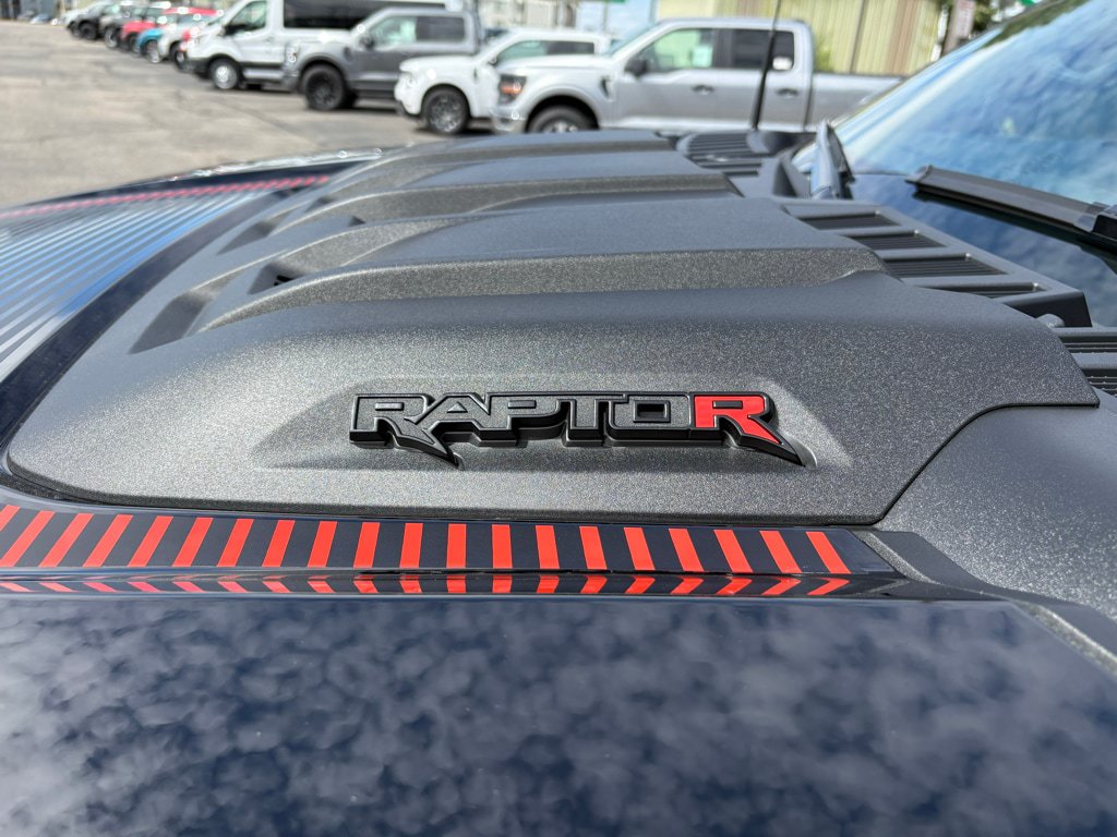 Used 2024 Ford F150 Raptor w/ Equipment Group 803A Raptor R AWD/4WD image 9