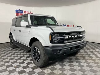 New 2026 Ford Bronco Outer Banks AWD/4WD video 1