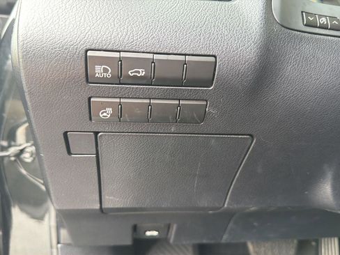 Used 2019 Lexus RX 350L FWD image 19